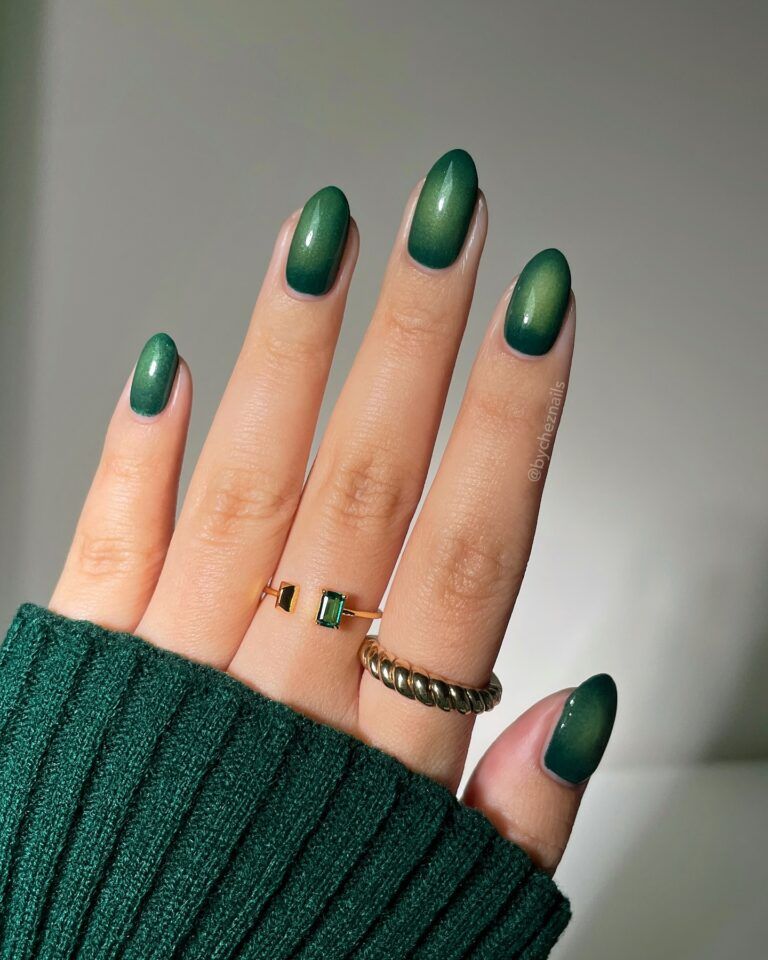 Forest green cat eye short oval nails, deep green magnetic short set