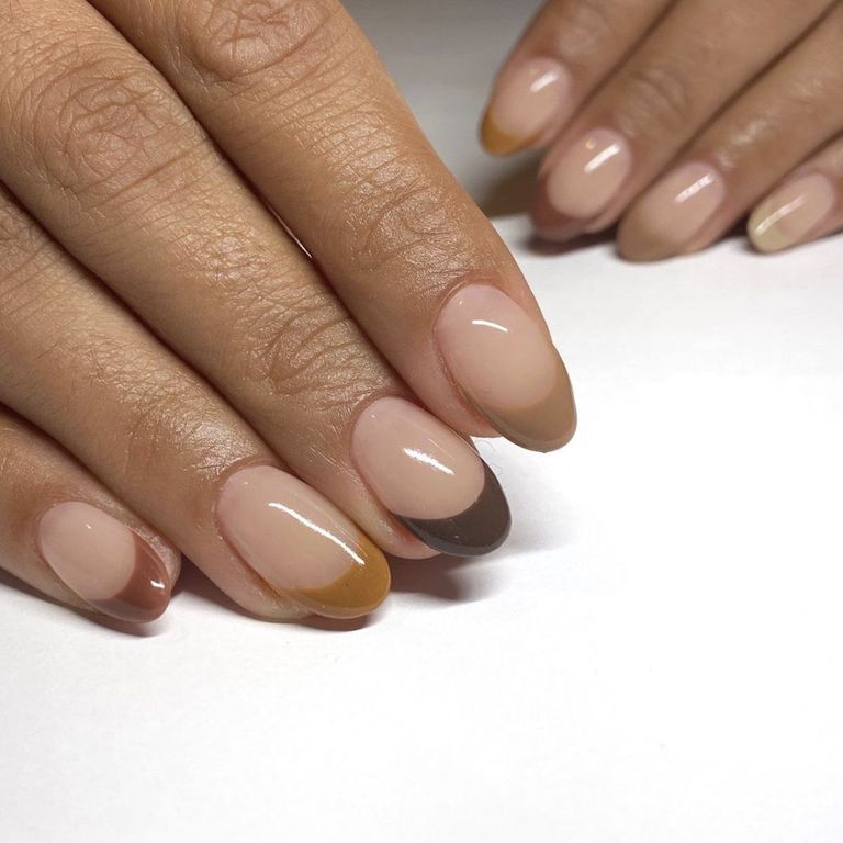 Nude to brown ombre almond nails on medium skin, soft gradient almond set