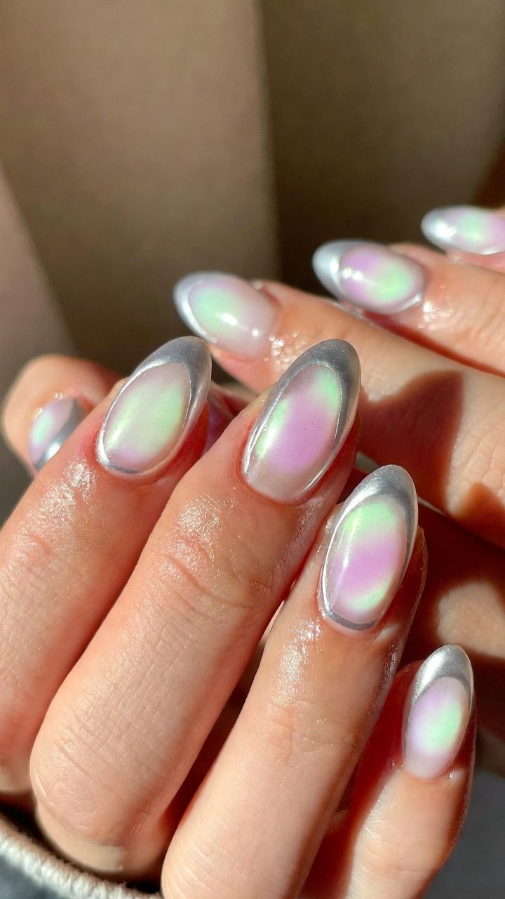 Pastel aura jelly chrome oval nails, soft pastel glow oval set