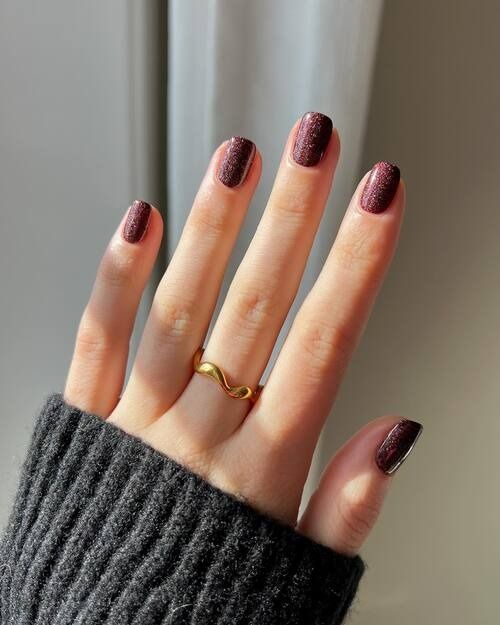 Burgundy glitter short nails, deep red glitter gel short set